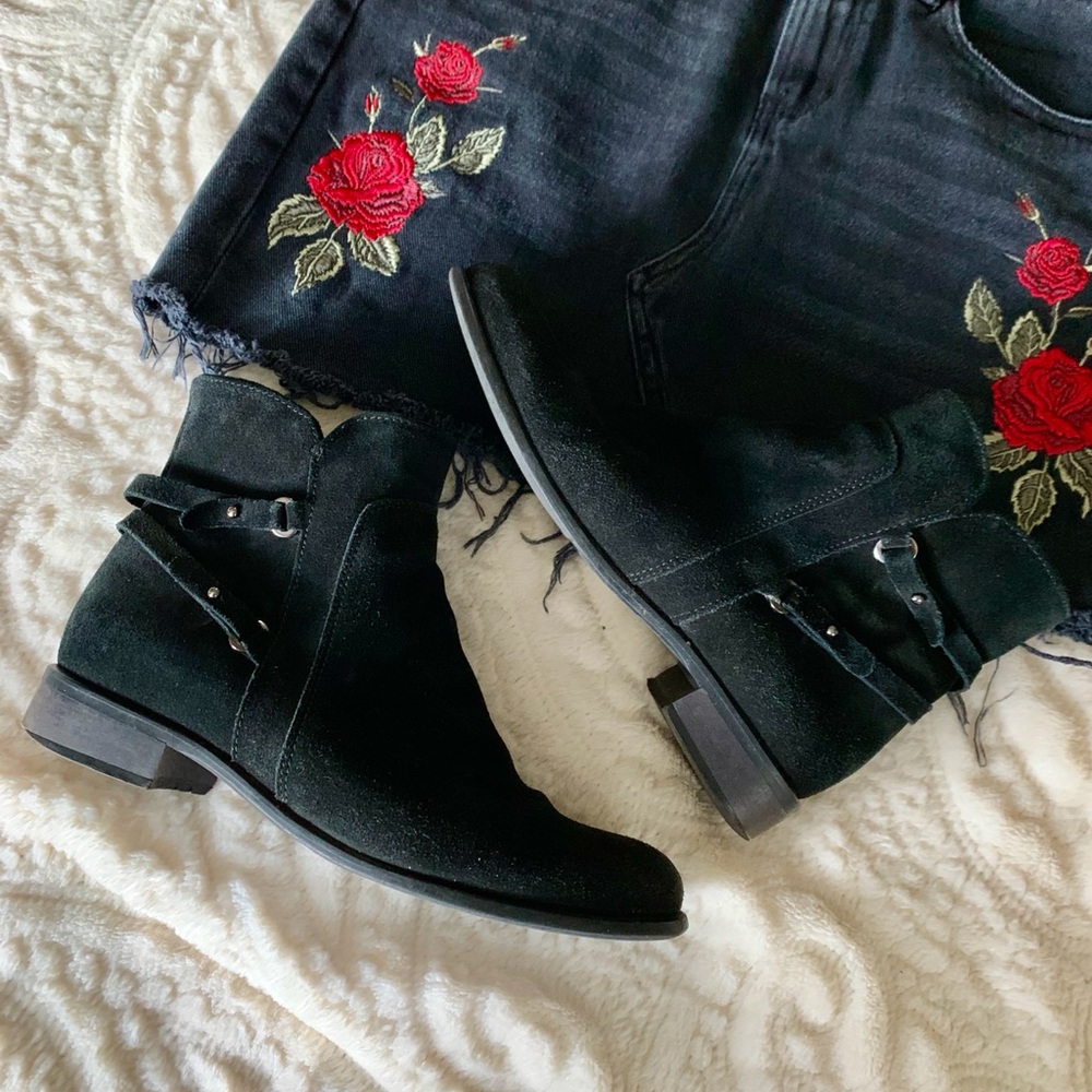 La Canadienne Black Suede Ankle Riding Boot Sz 8